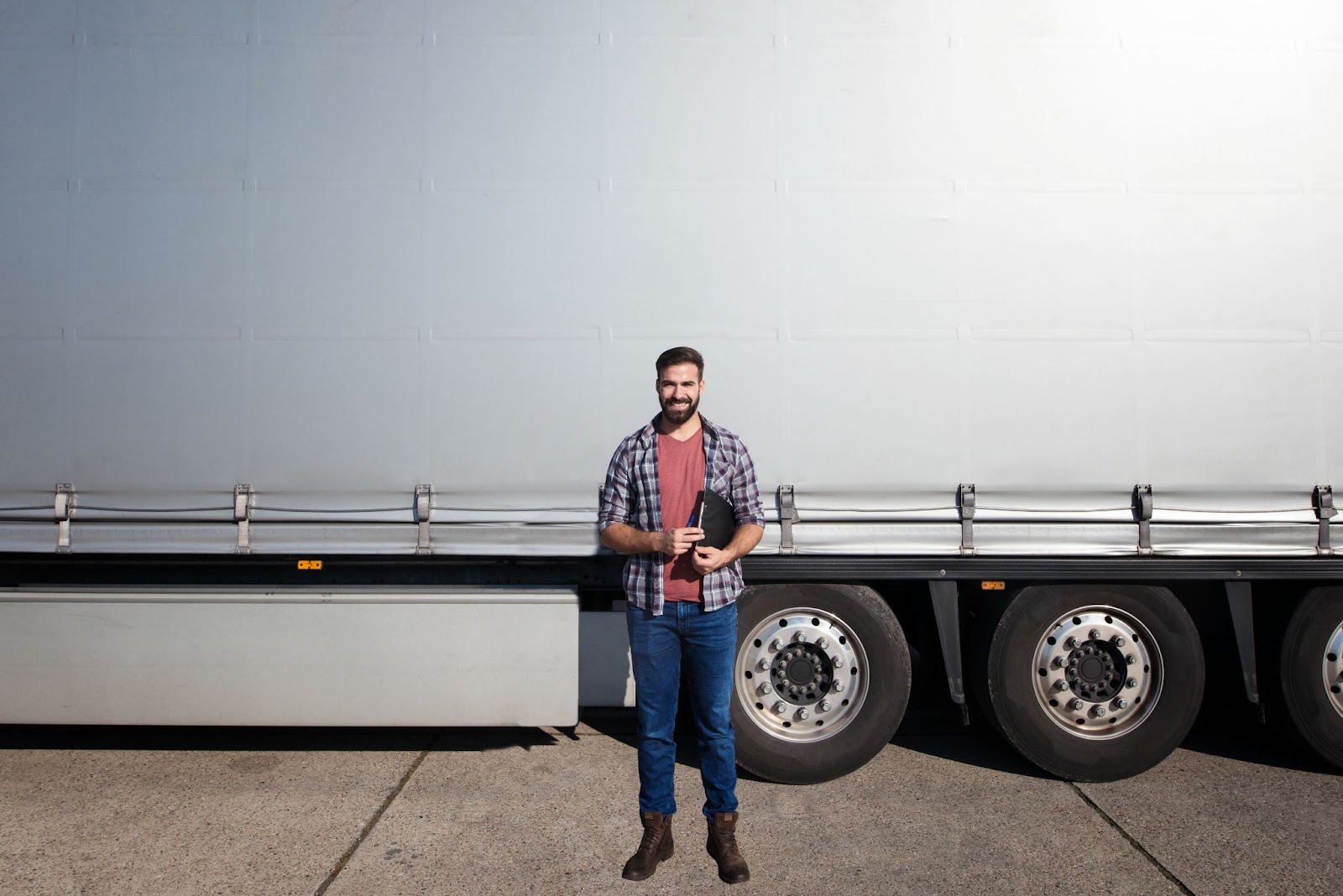 Trucking Talent's Guide to Hiring Top Truck Drivers
